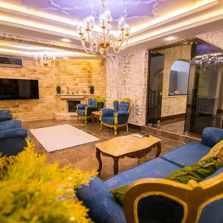 Deluxe Villalari Βίλα *