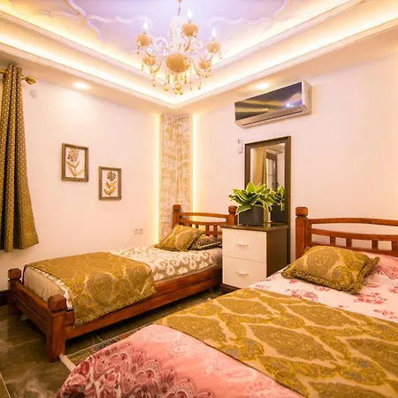 Deluxe Villalari