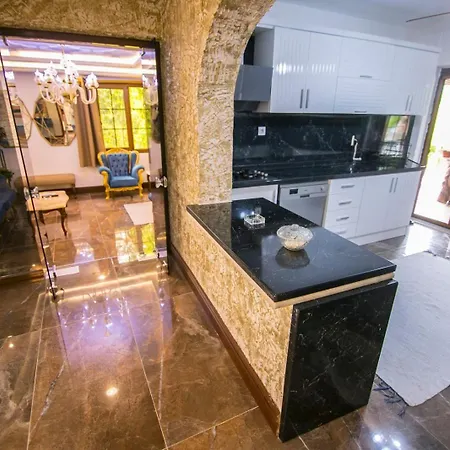 Deluxe Villalari Villa